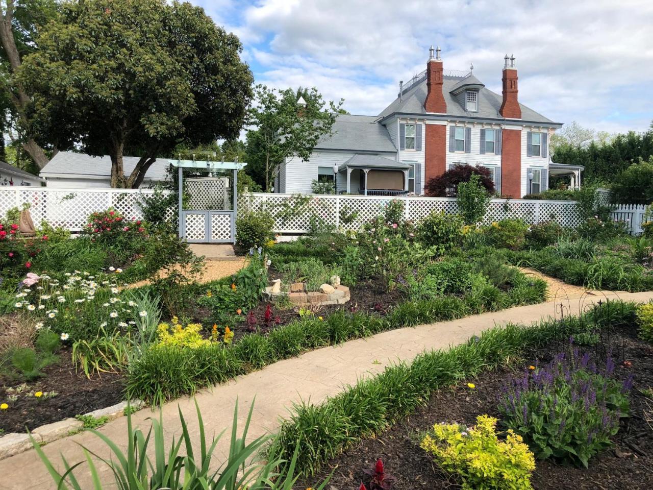 Highgate Estate & Gardens Bed & Breakfast Greensboro Luaran gambar