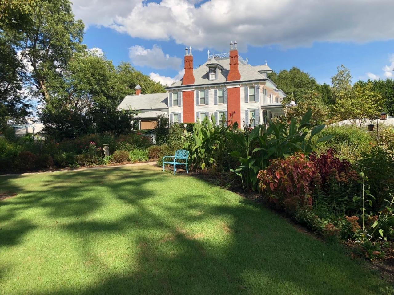 Highgate Estate & Gardens Bed & Breakfast Greensboro Luaran gambar