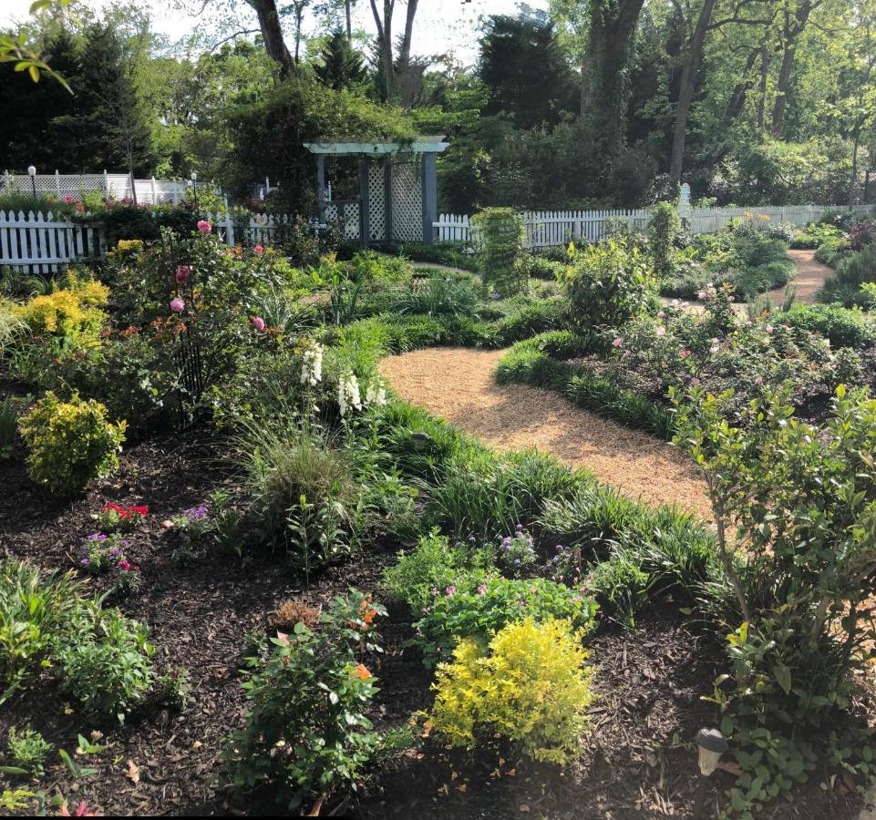 Highgate Estate & Gardens Bed & Breakfast Greensboro Luaran gambar