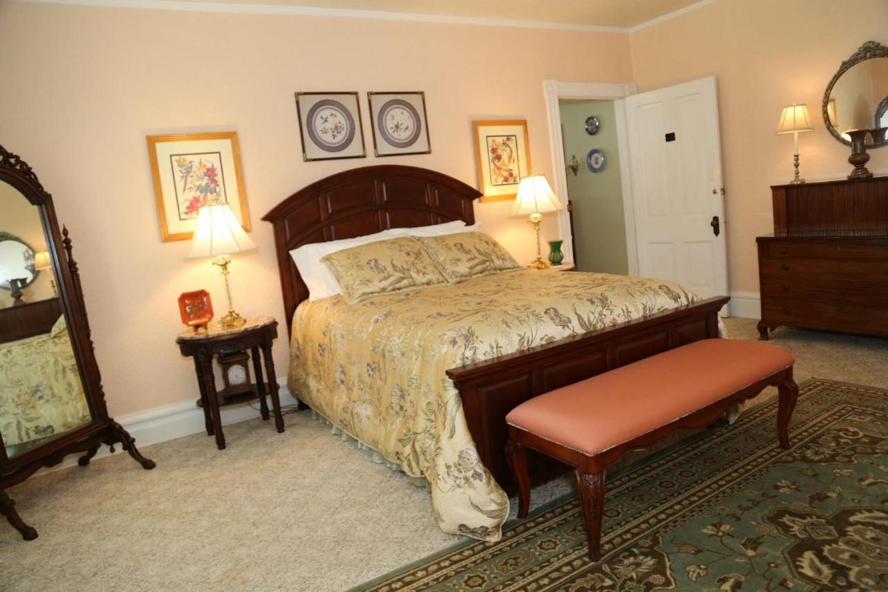 Highgate Estate & Gardens Bed & Breakfast Greensboro Luaran gambar